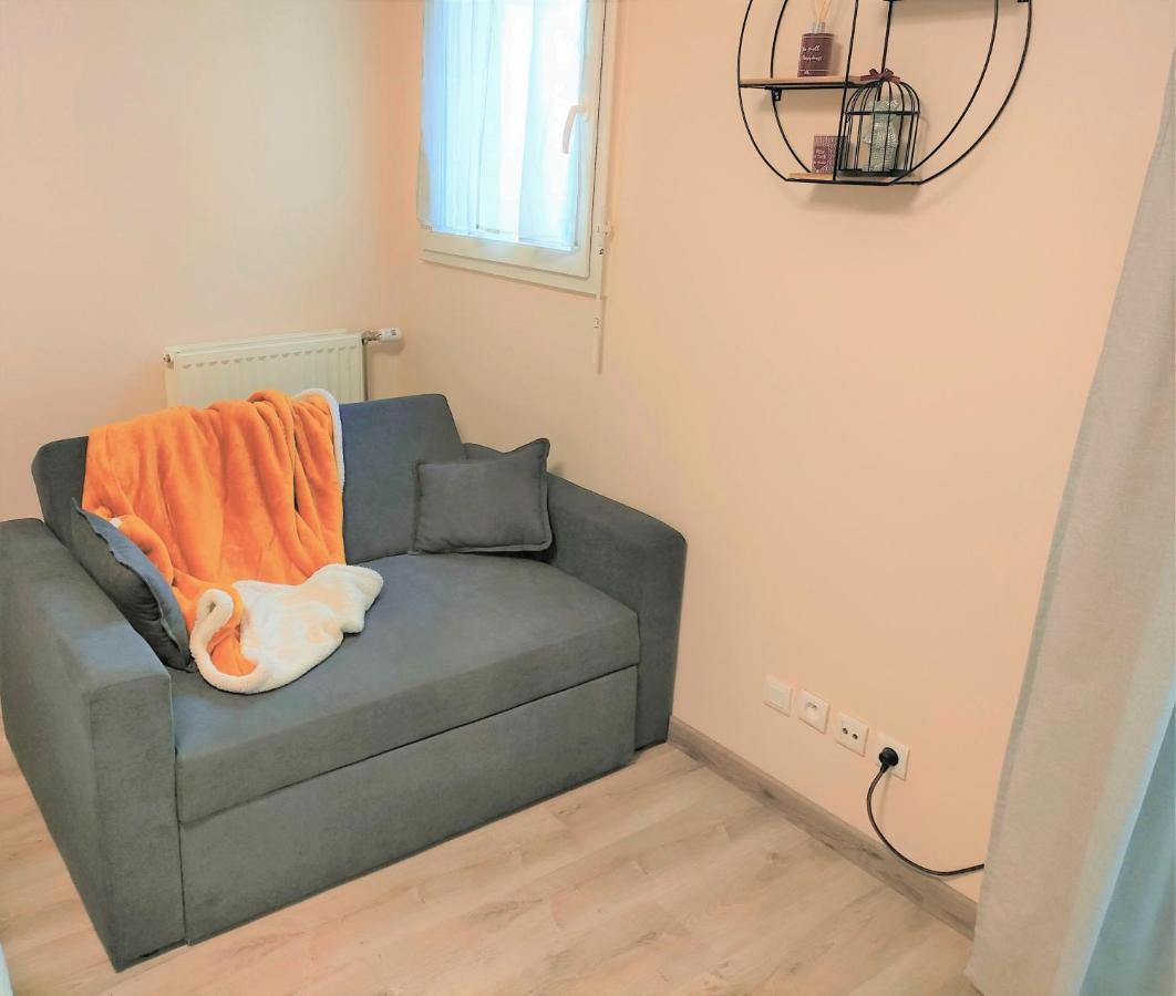 Lovely Flat Nearby Paris Fully Redone With Free Parking On Premises And Balcony كليشي المظهر الخارجي الصورة